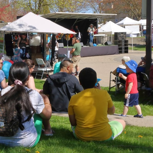 we offer bathroom & shower trailers with luxury amenities such as air conditioning and heating